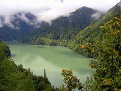 Озеро Рица. Абхазия.